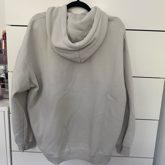ZARA Oversized Hooded Sweatshirt - Picture 5 of 5